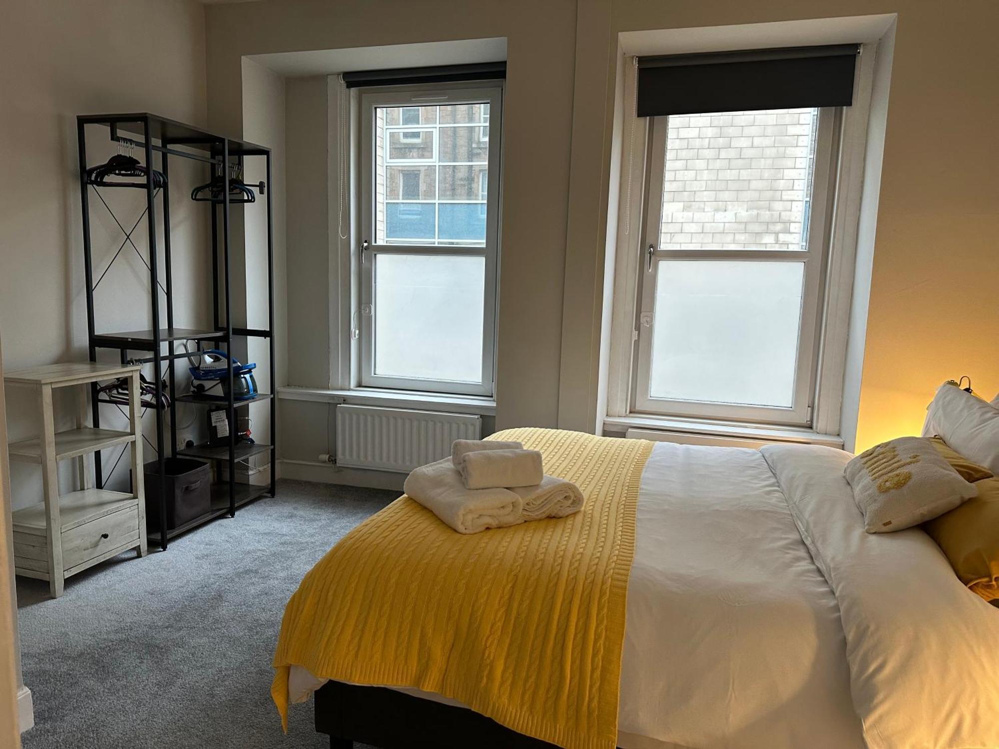 Two Bed Apartment إدنبرة المظهر الخارجي الصورة